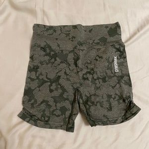 Gymshark Adapt Camo Shorts M